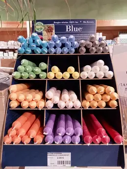 675-bougie-blue-stearine-bio-chandelle-couleurs-local-biocoop-le-pissenlit-charleville.webp